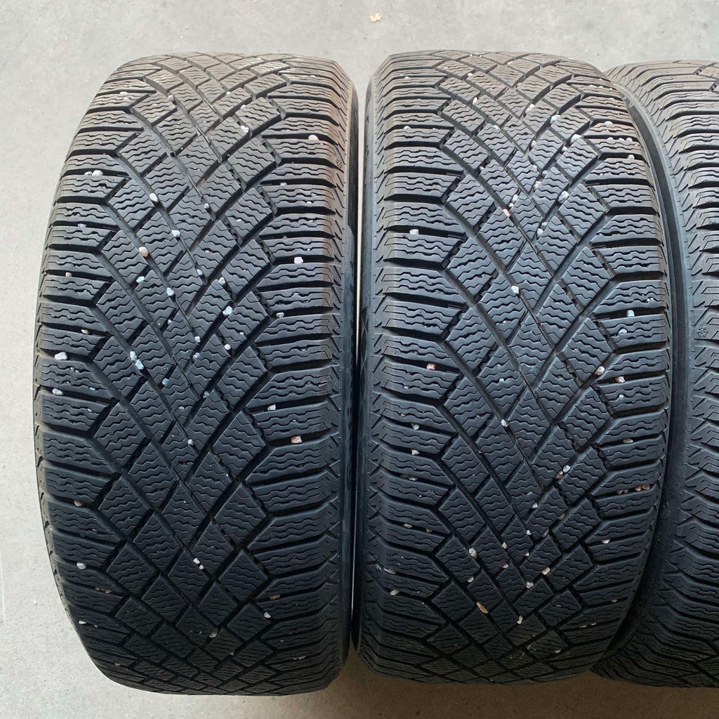 18" - 225/50r18 Continental VikingContact 7 