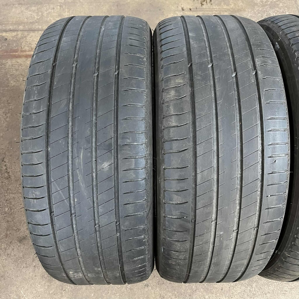 20" - 255/45r20 Michelin Latitude Sport 3 VOL Acoustic 