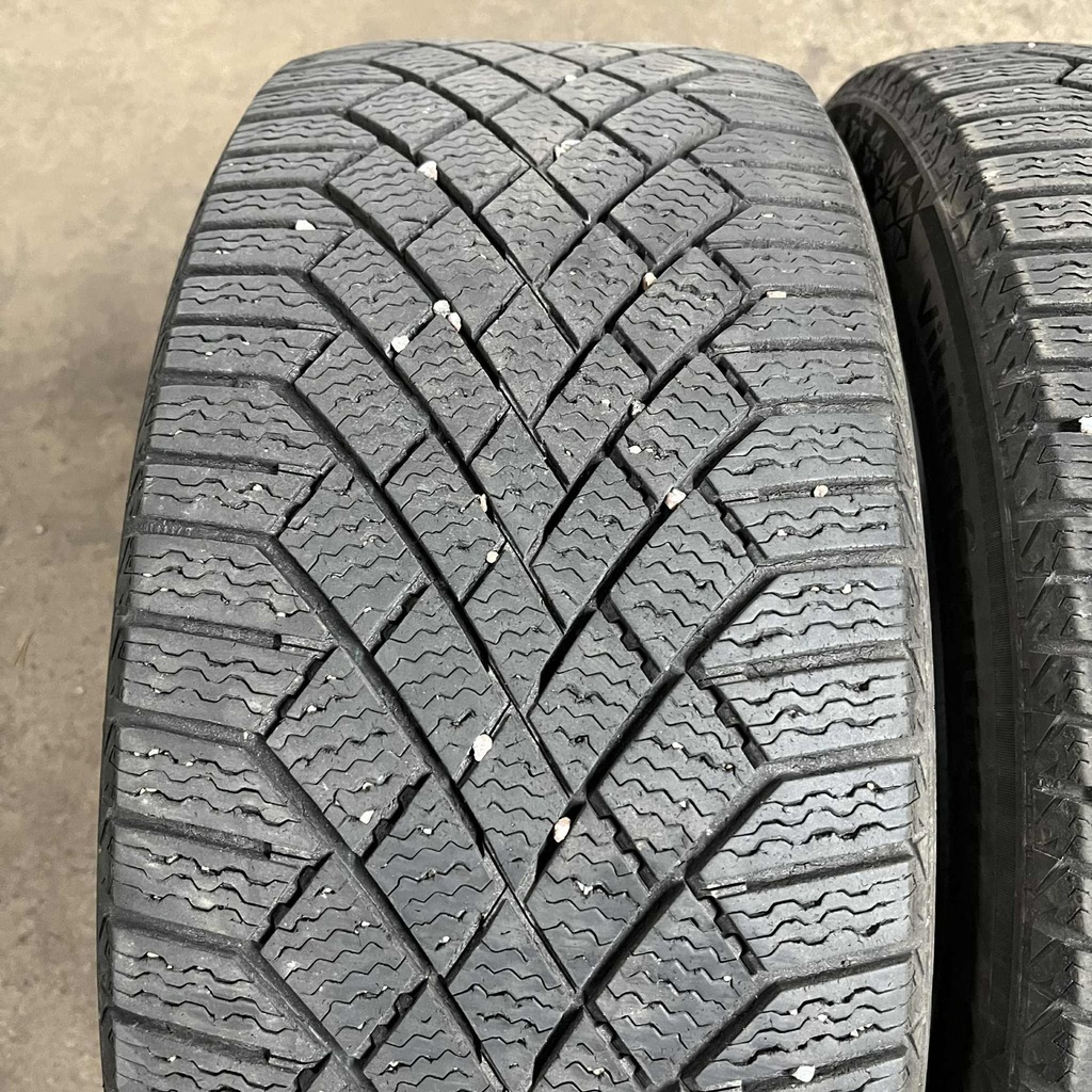 18" - 235/45r18 Continental VikingContact 7 (2 kpl) 