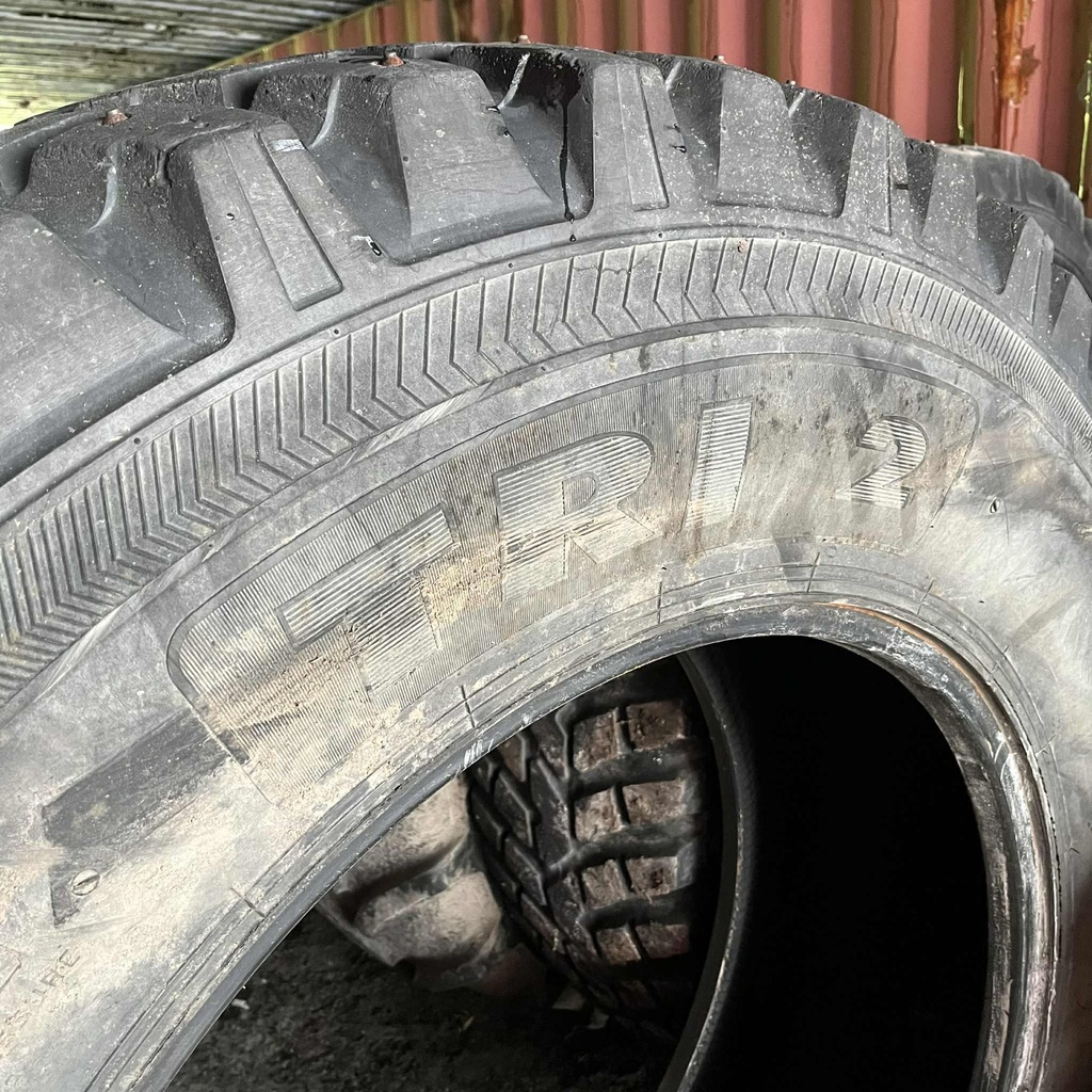 38" - 480/80r38 Nokian Tyres TRI 2 