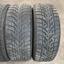 16" - 205/55r16 Kumho WinterCraft Ice Wi51 