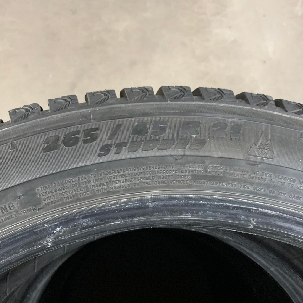 21" - 265/45r21 Michelin Latitude X-Ice North 2 