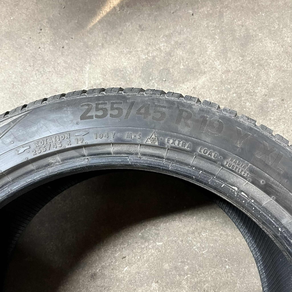 19" - 255/45r19 Continental AllSeason Contact 