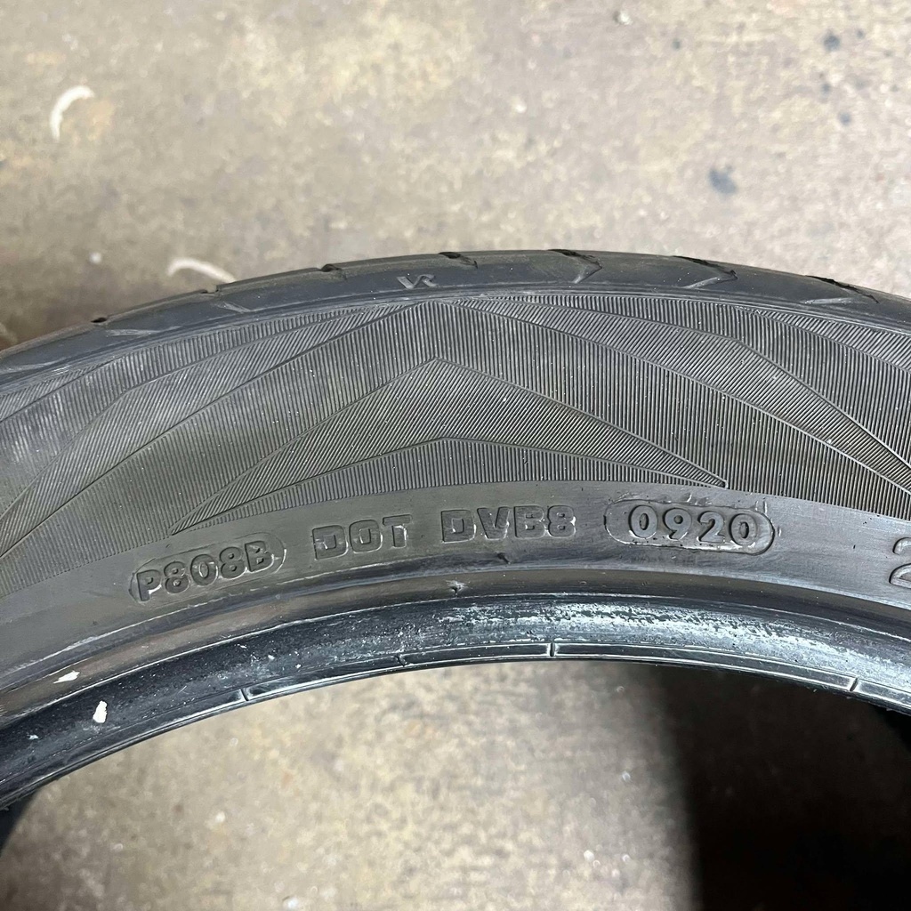 20" - 275/40r20 Vredestein Ultrac Vorti (2 kpl) 