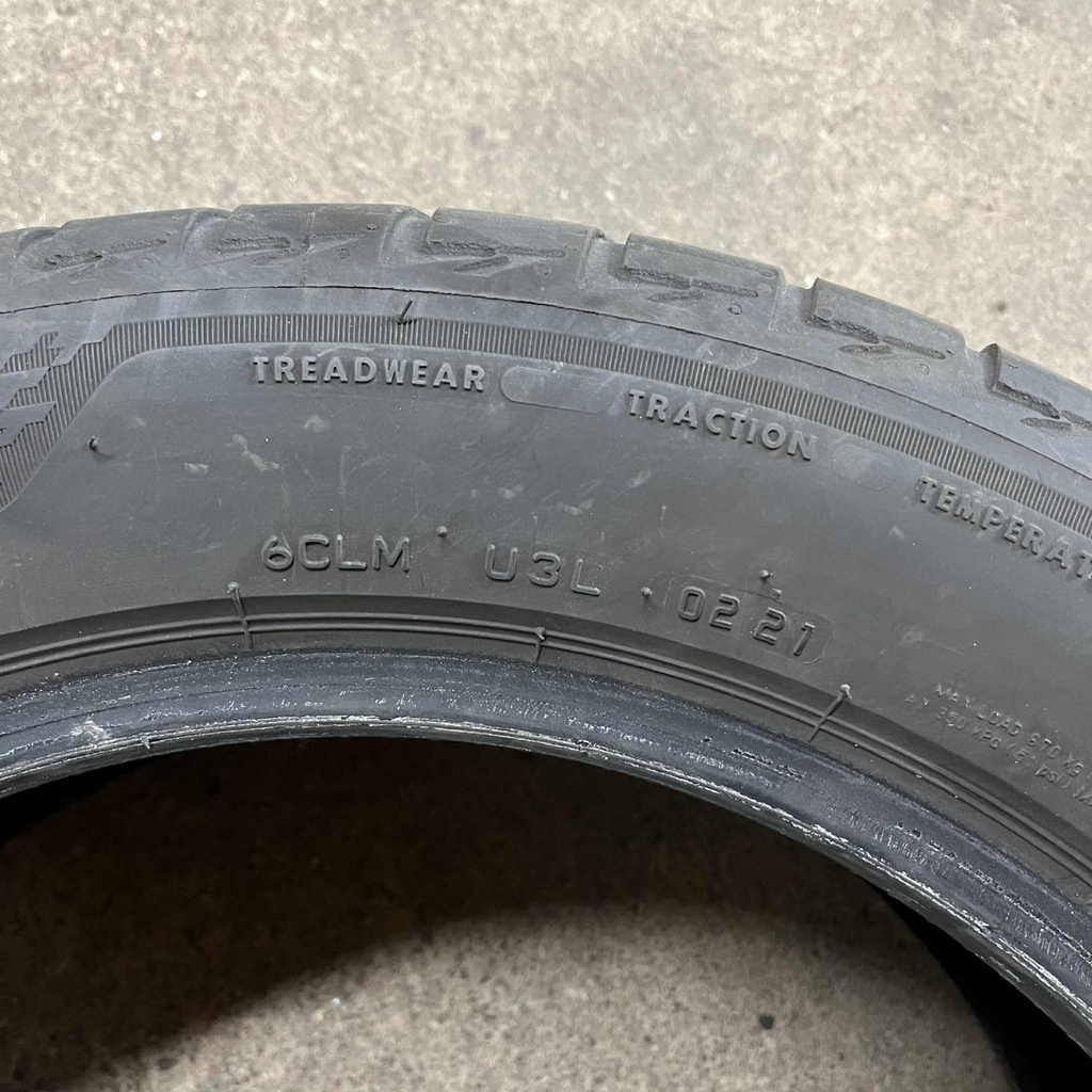 17" - 215/55r17 Bridgestone Turanza T005 (2 kpl) 