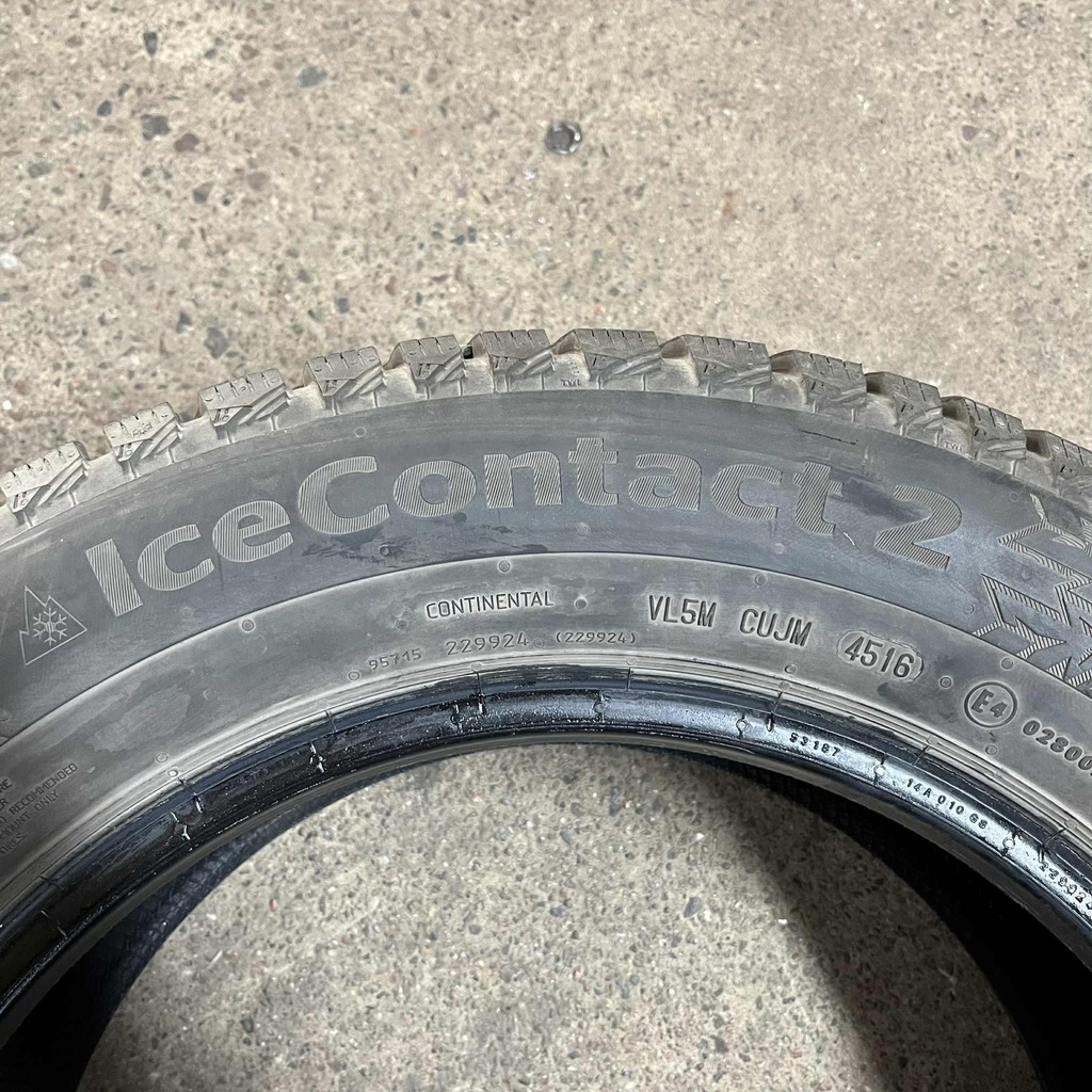 16" - 215/60r16 Continental IceContact 2 