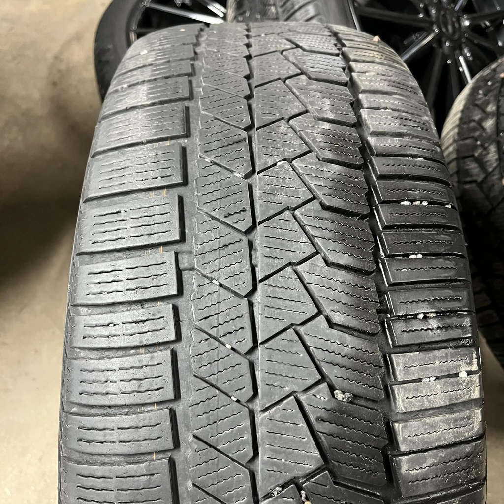 BROCK B43 BLACK 8.5×21″ 5/112 ET30 CB66.6 / KÄYTETYT VANTEET