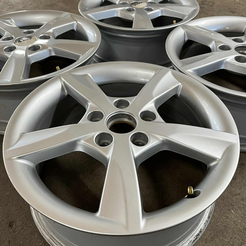 AUDI A3 ORIGINAL 6.0×16″ 5/112 ET48 CB66.6 / KÄYTETYT VANTEET