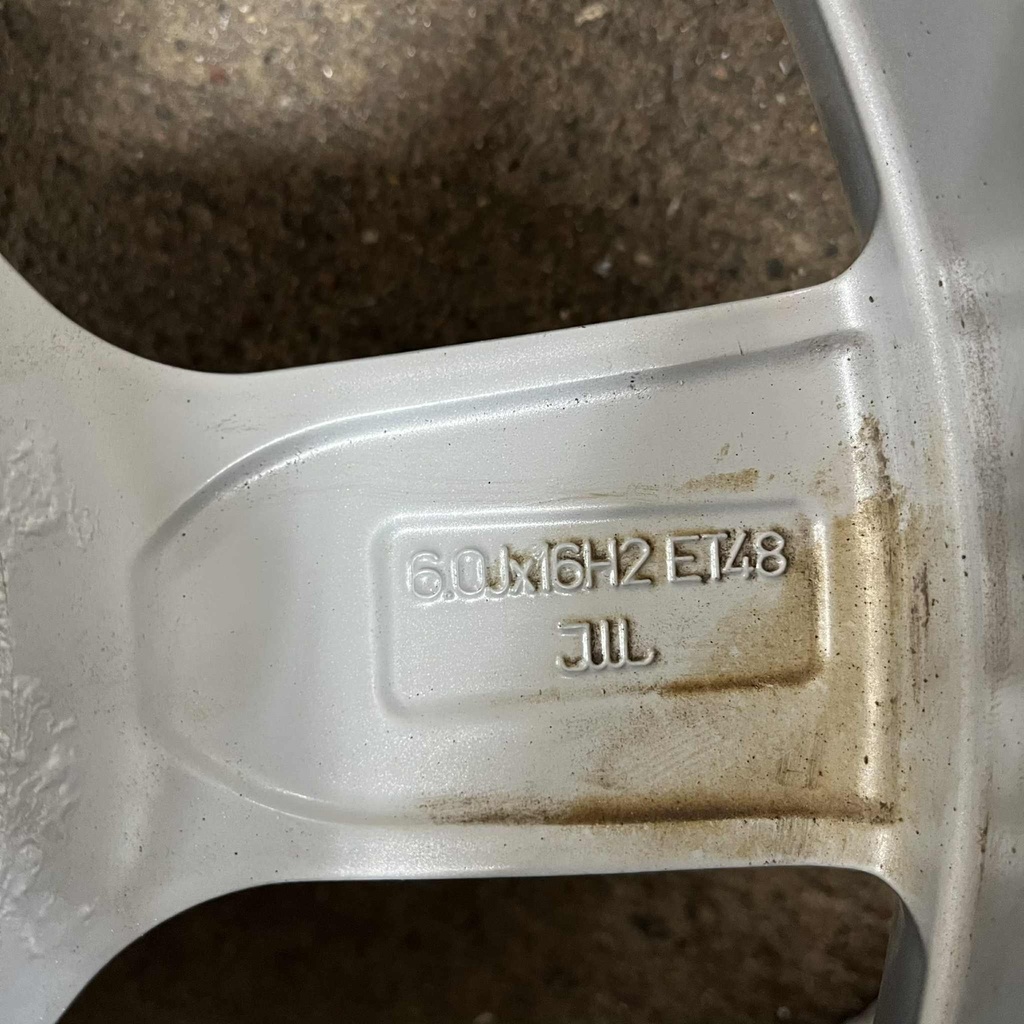 AUDI A3 ORIGINAL 6.0×16″ 5/112 ET48 CB66.6 / KÄYTETYT VANTEET