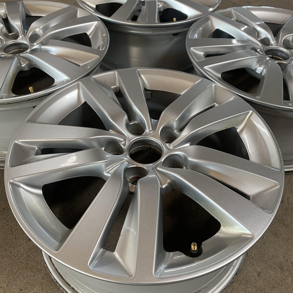 PEUGEOT 308 ORIGINAL 7.0×16″ 5/108 ET44 CB65.1 / KÄYTETYT VANTEET (kopio)