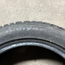 KÄYTETTY 225/50r17 Triangle IceLynx TI501