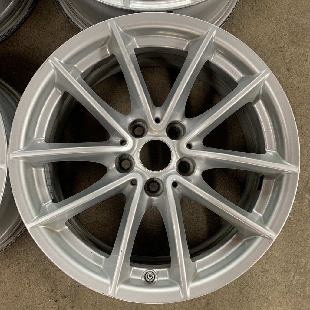 BMW 5-SERIES (G30) ORIGINAL 7.5×17″ 5/112 ET27 CB66.6 / KÄYTETYT VANTEET