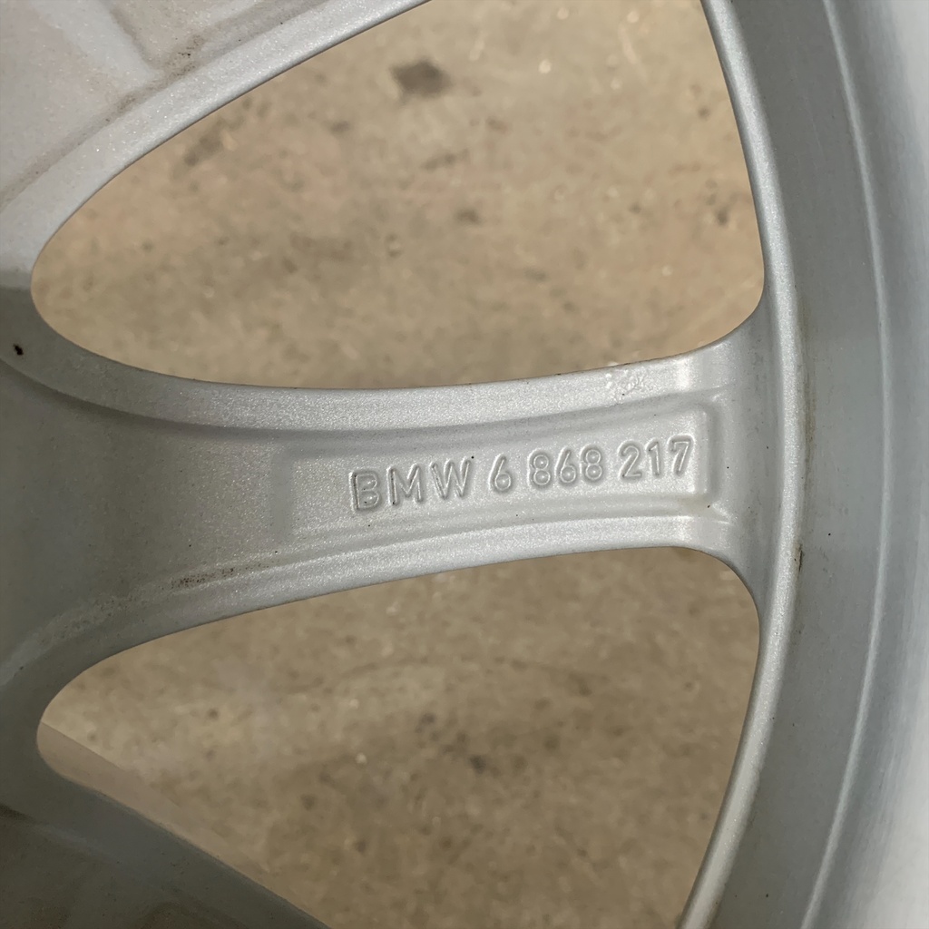 BMW 5-SERIES (G30) ORIGINAL 7.5×17″ 5/112 ET27 CB66.6 / KÄYTETYT VANTEET