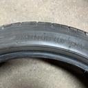 KÄYTETTY 235/40r19 Triangle Sportex TH201 (2 kpl)