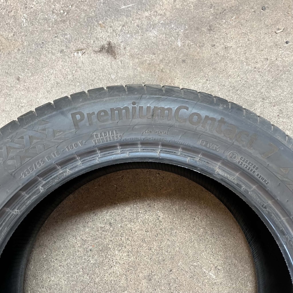 KÄYTETTY 235/55r18 Continental PremiumContact 7 (2 kpl)