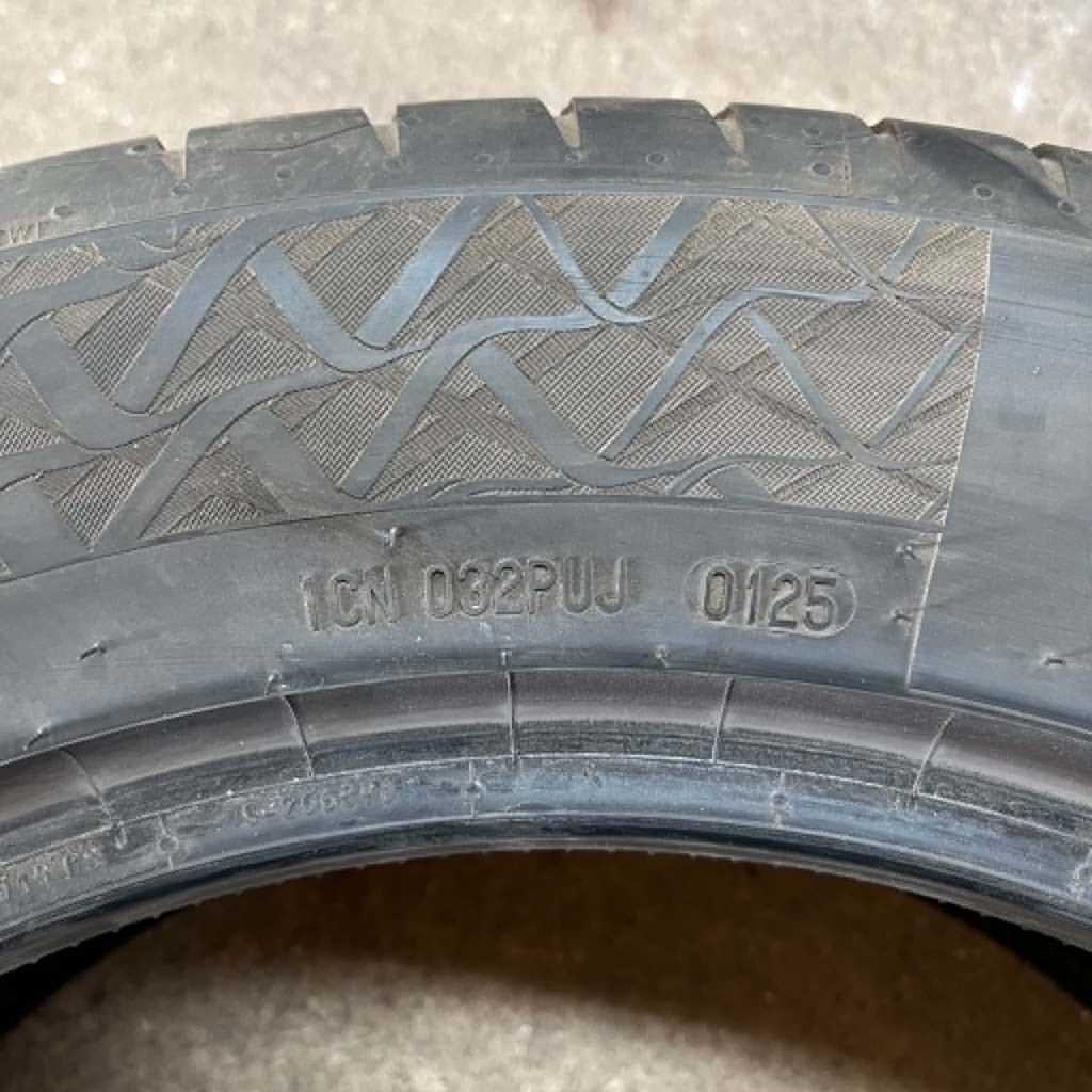 KÄYTETTY 235/55r18 Continental PremiumContact 7 (2 kpl)