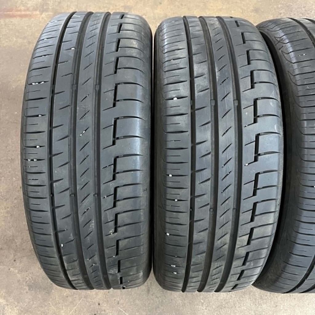 KÄYTETTY 215/55r17 Continental PremiumContact 6