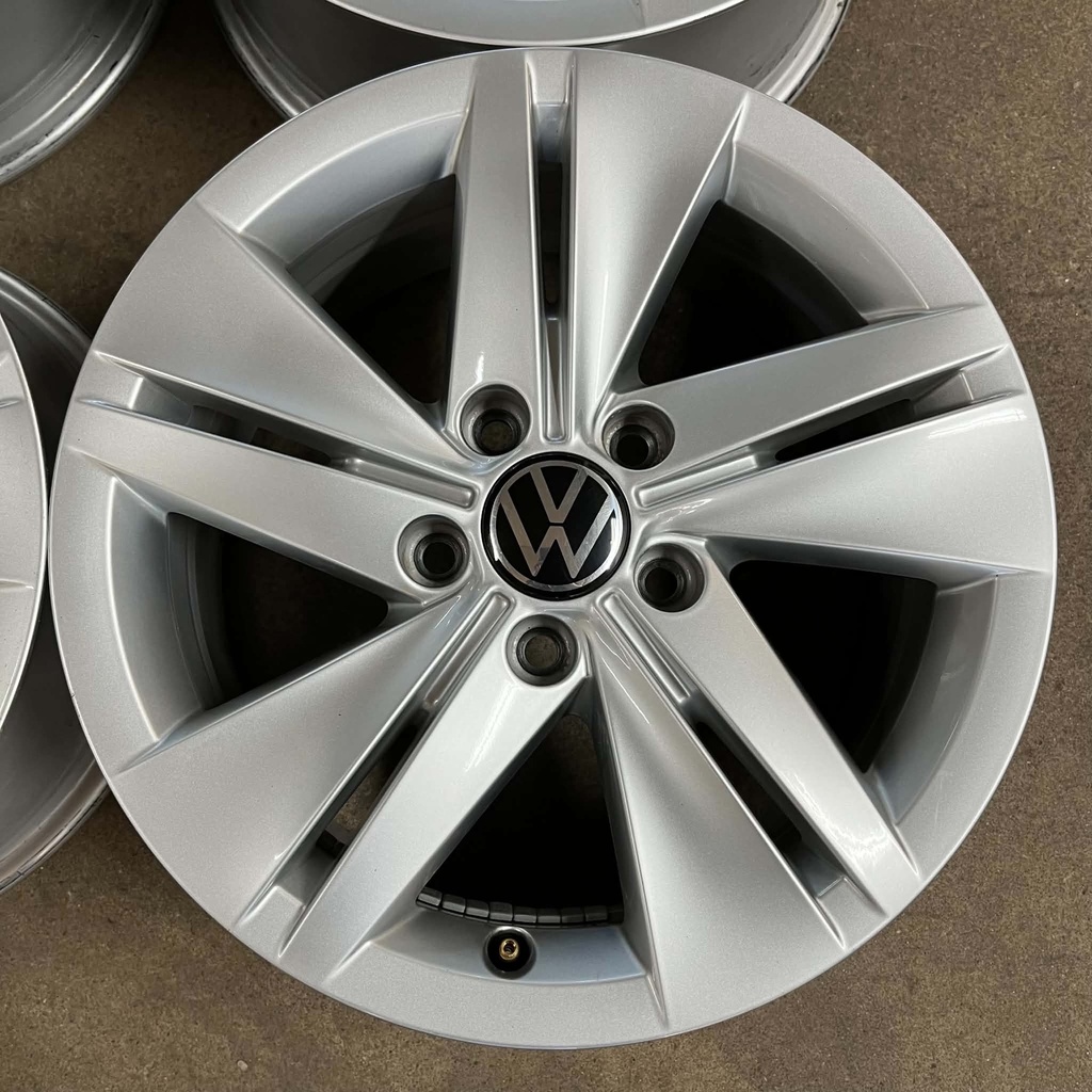 VOLKSWAGEN GOLF ORIGINAL 7.0×16″ 5/112 ET48 CB57.1 / KÄYTETYT VANTEET