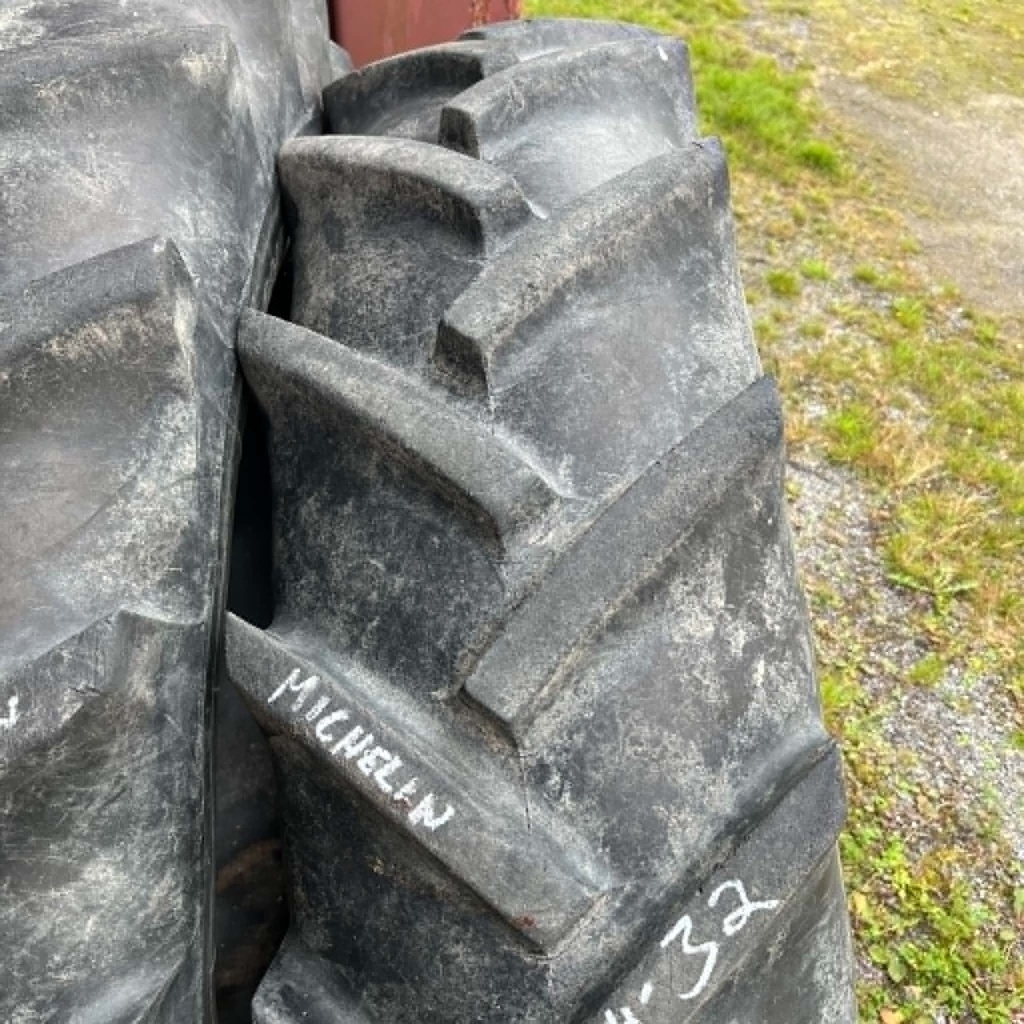 KÄYTETTY 12.4-32 Michelin