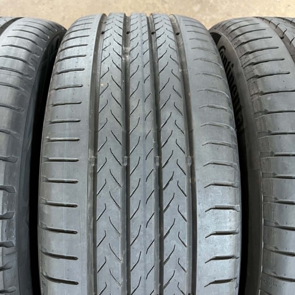 SIIRTOAJETUT 235/45r19 Continental EcoContact 6 Q