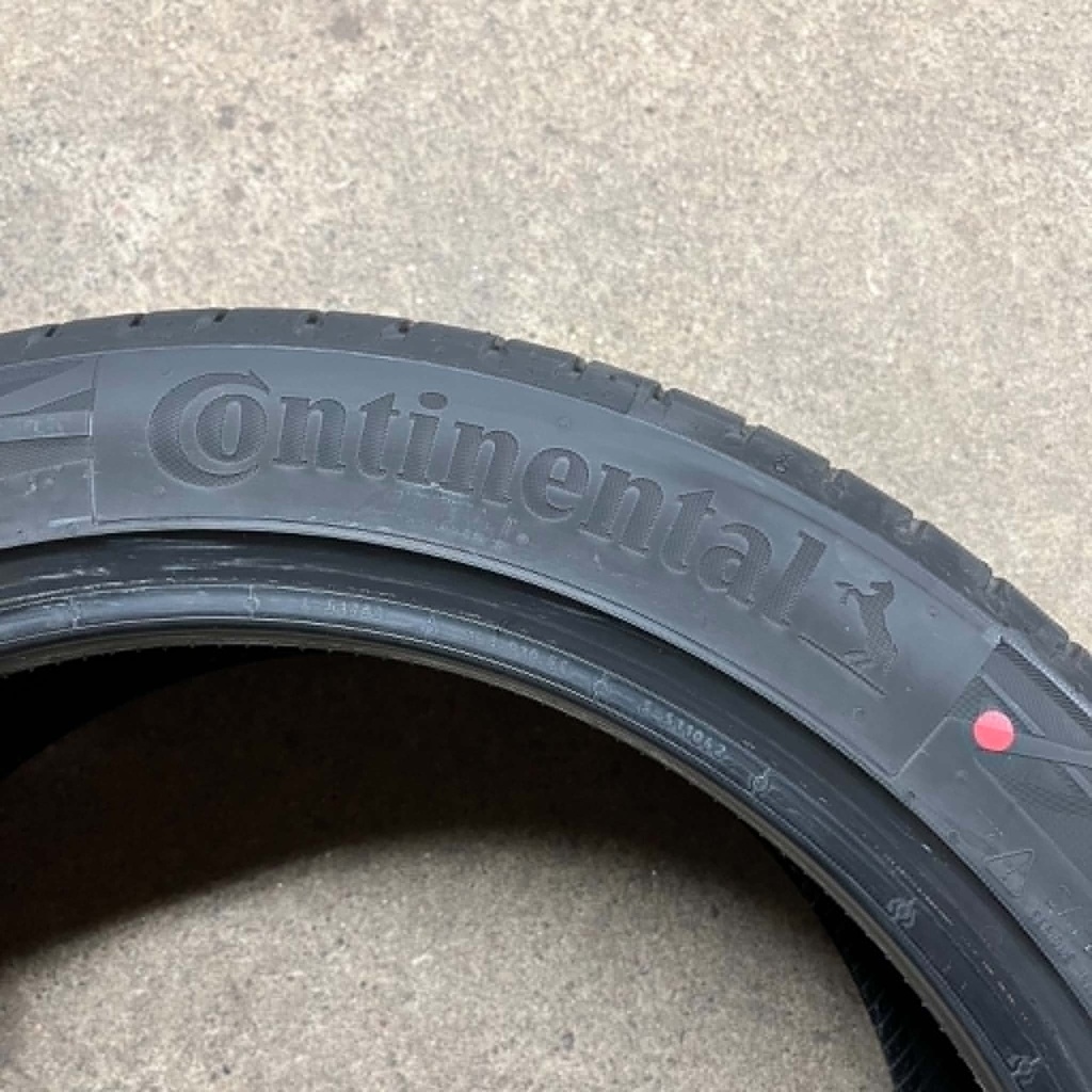 SIIRTOAJETUT 235/45r19 Continental EcoContact 6 Q