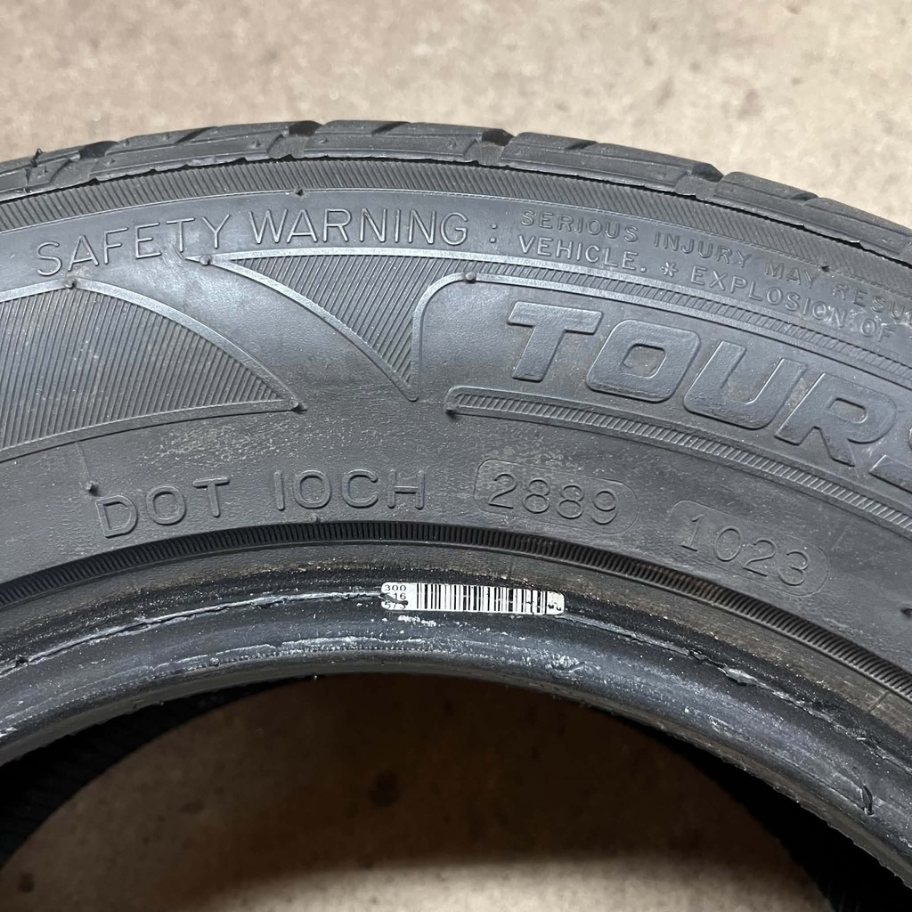 KÄYTETTY 205/60r13 Nankang Toursport 611