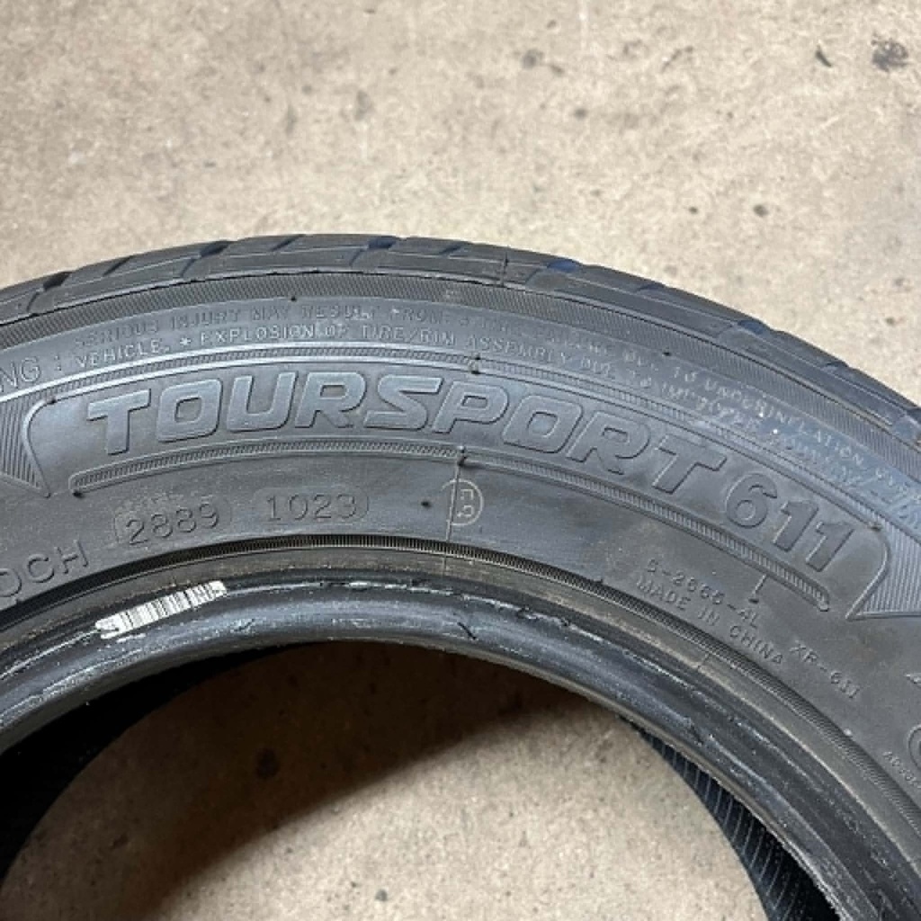 KÄYTETTY 205/60r13 Nankang Toursport 611