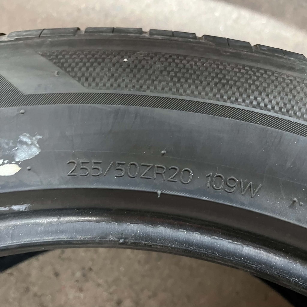 KÄYTETTY 255/50r20 Hankook Ventus S1 EVO 3 SUV K127 (2 kpl)