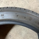 KÄYTETTY 235/40r18 Triangle Sportex TH201 (2 kpl)