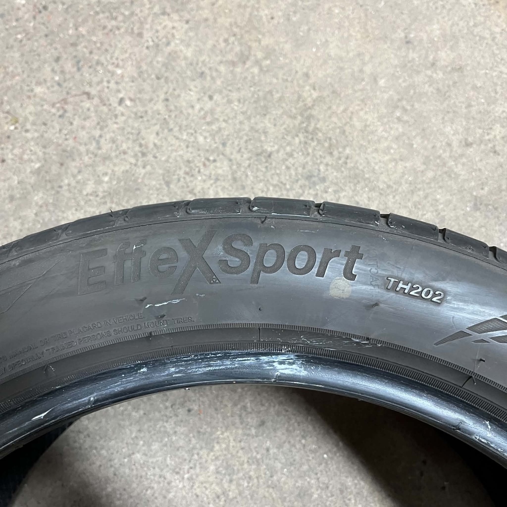 KÄYTETTY 245/45r18 Triangle EffexSportex TH202 (2 kpl)