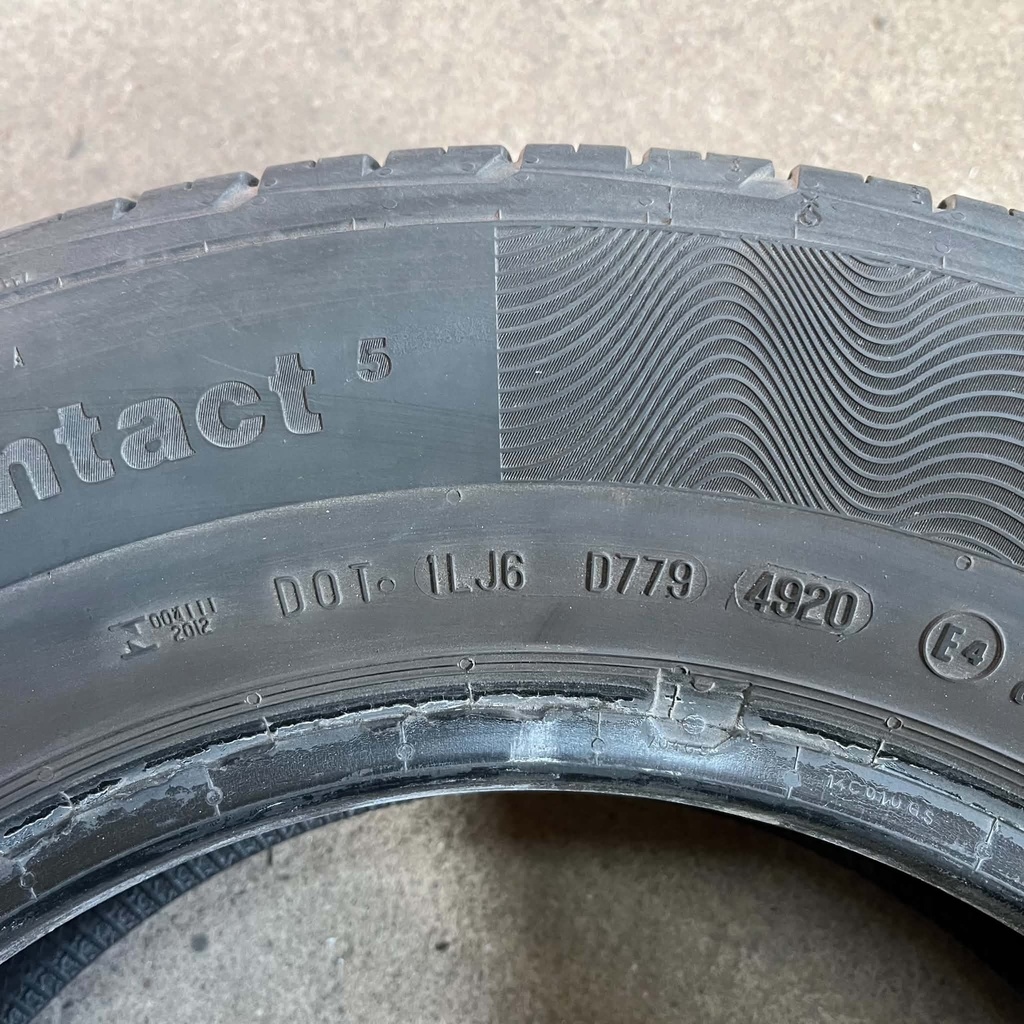 KÄYTETTY 185/70r14 Continental ContiPremiumContact 5