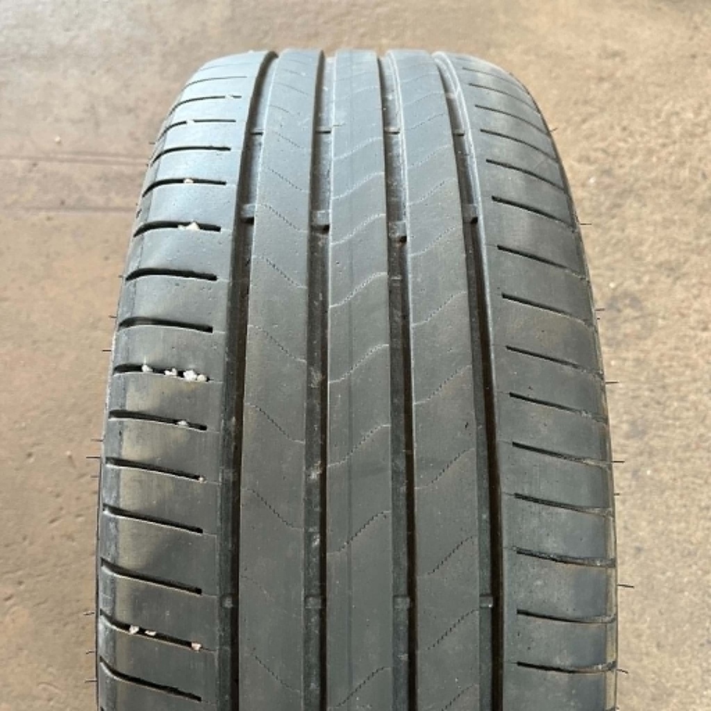 KÄYTETTY 225/45r19 Bridgestone Turanza 6 Enliten (1 kpl)