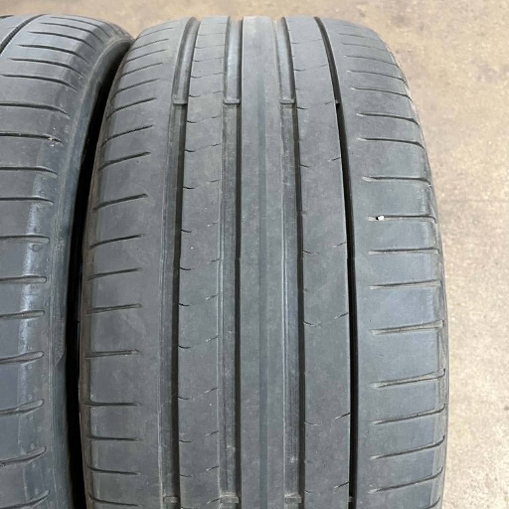 KÄYTETTY 240/40r20 Pirelli PZERO (PZ4) ncs (2 kpl)