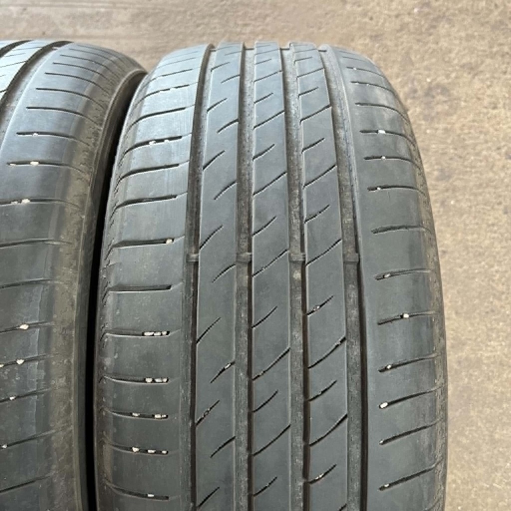 KÄYTETTY 225/45r17 Maxtrek Maximus M2 (2 kpl)