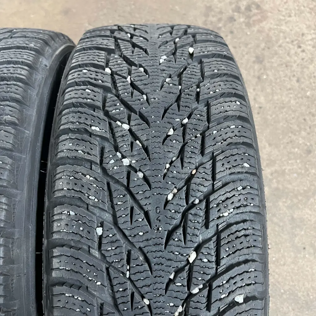 Nokian Tyres HKPLR3 2055516 (9).webp