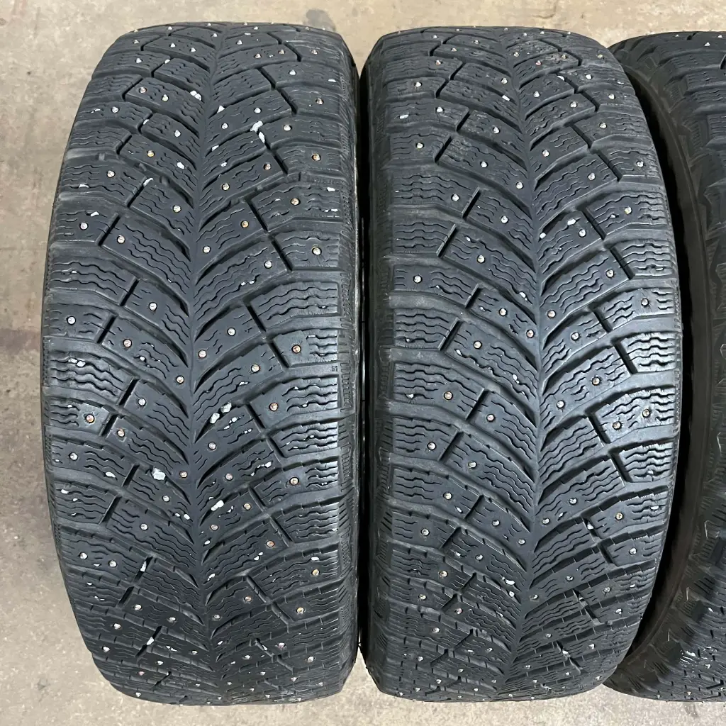 Michelin XIN4 2055516 (4).webp