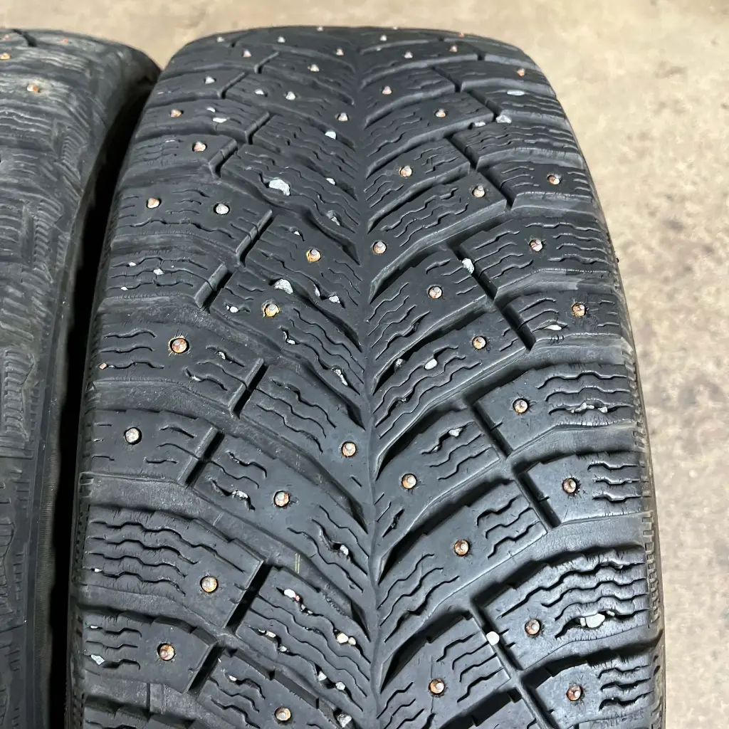 Michelin XIN4 2055516 (5).webp