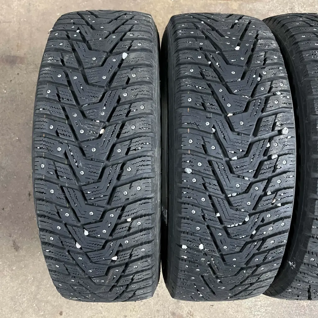 Hankook W429 1956515 (3).webp
