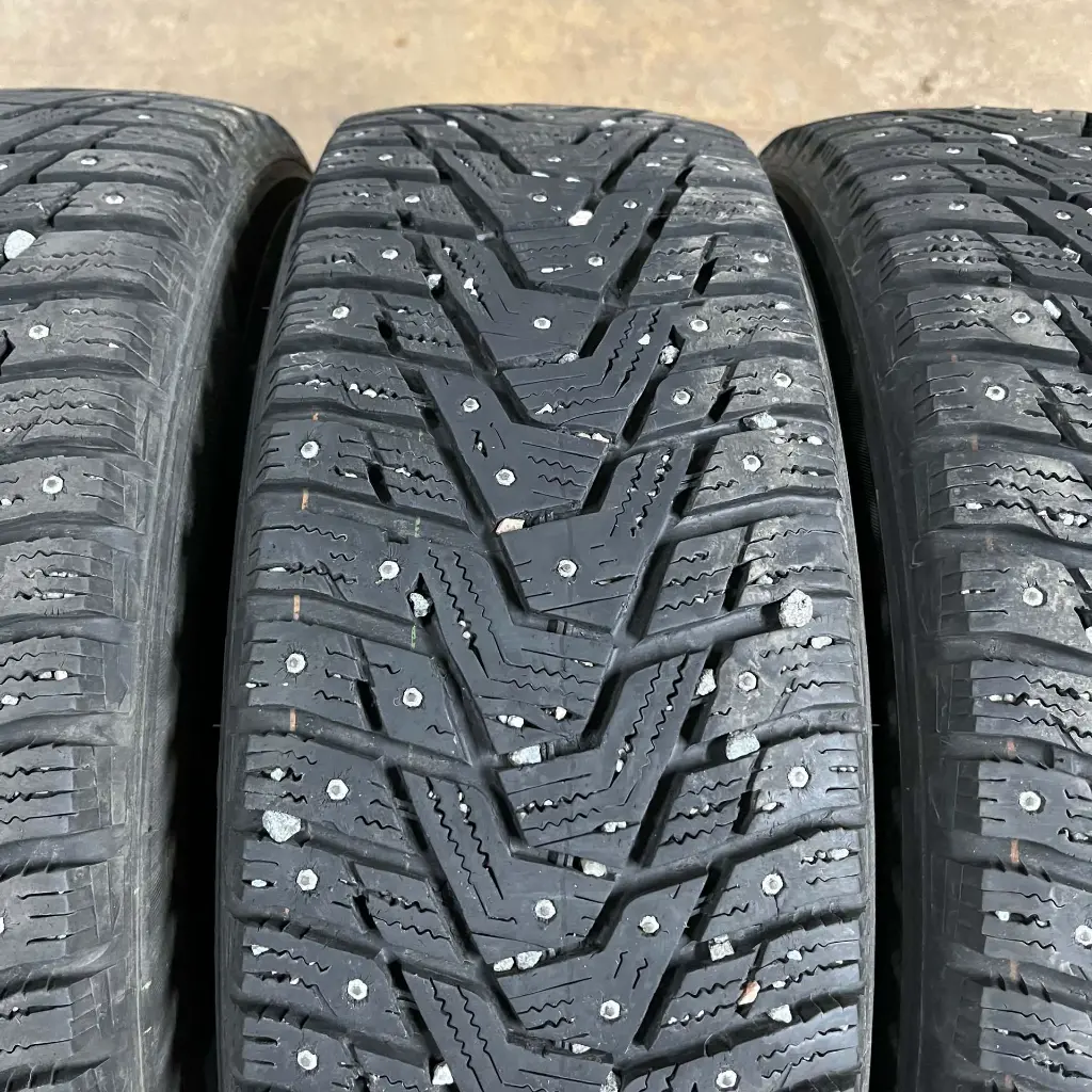 Hankook W429 1956515 (7).webp