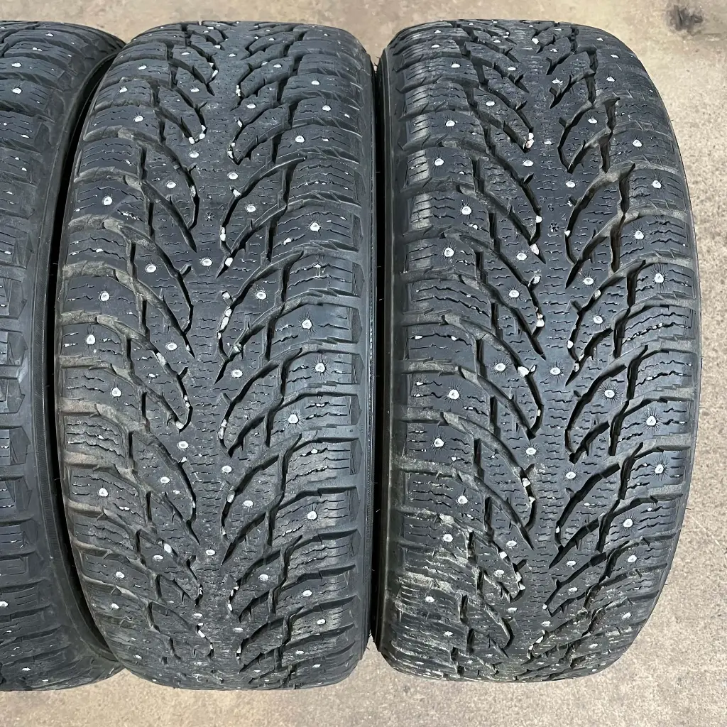 Nokian Tyres HKPL9 2355518 (3).webp