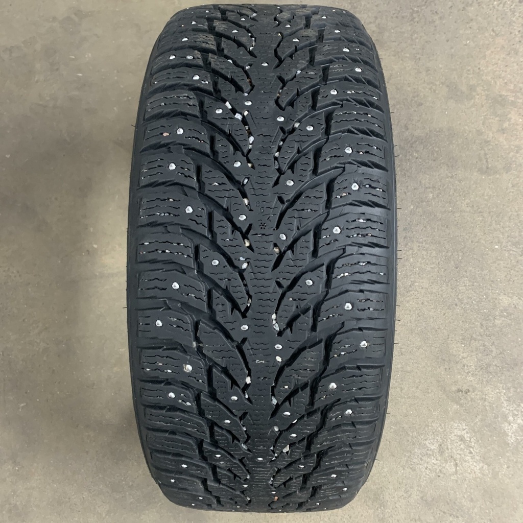KÄYTETTY 275/45r20 Nokian Tyres Hakkapeliitta 9 (1 kpl)