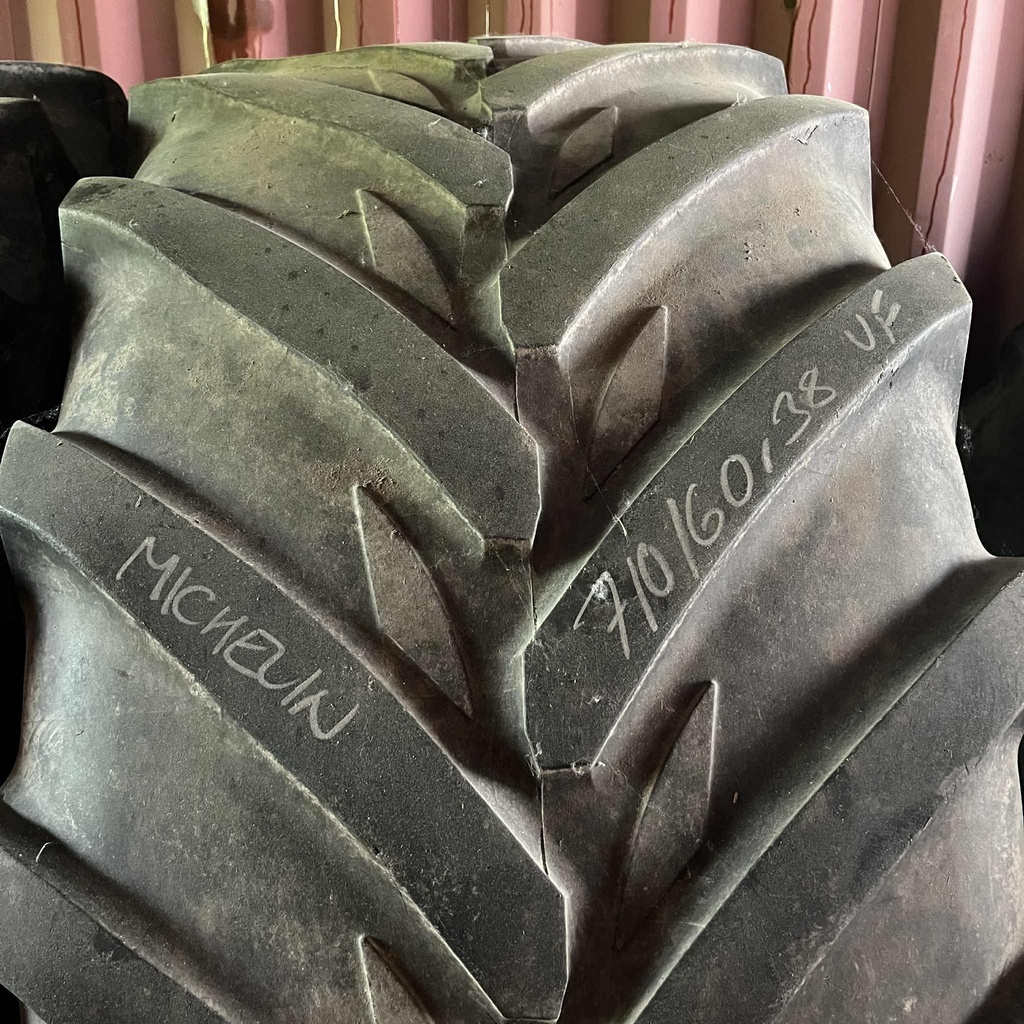 38" - VF 710/60r38 Michelin