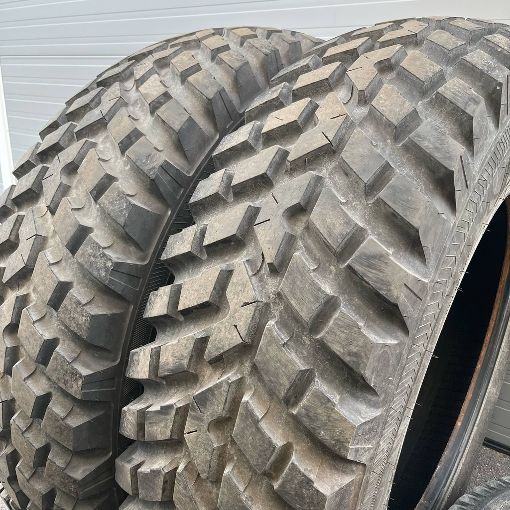 KÄYTETTY 480/80r38 Nokian Tyres TRI 2 (2 kpl)