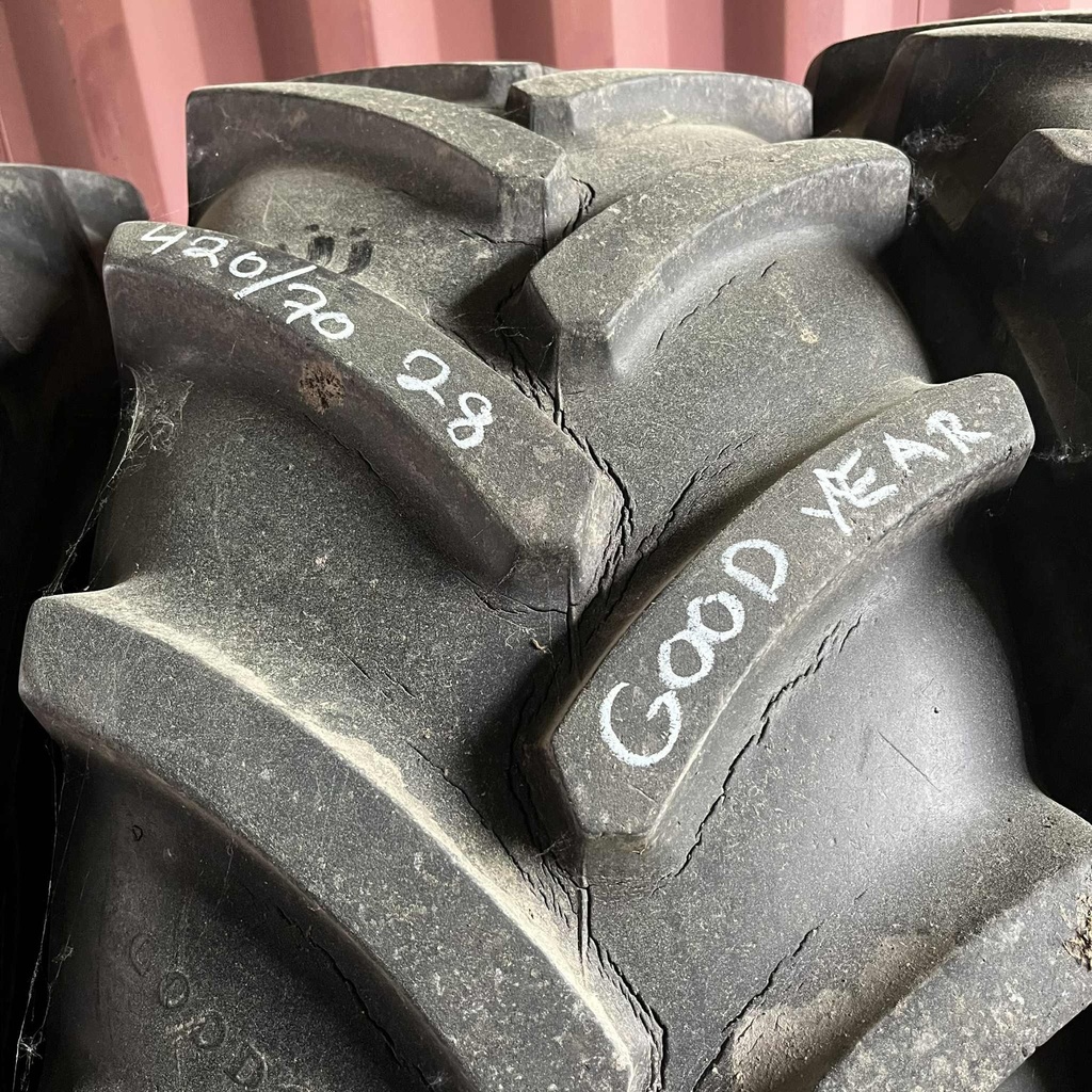 KÄYTETTY 420/70r28 Goodyear