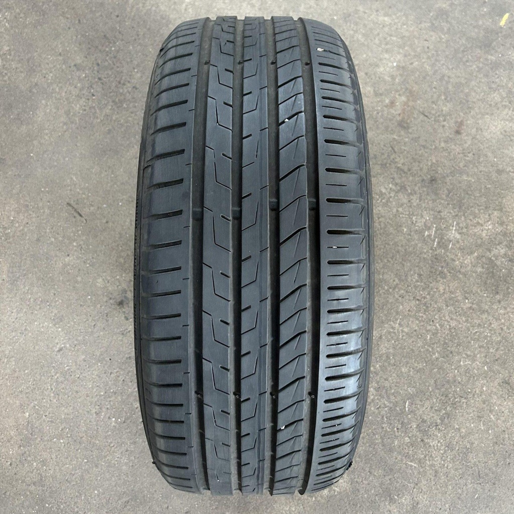 17" - 215/50r17 Matador Hectorra 5 (1 kpl) / KÄYTETYT KESÄRENKAAT