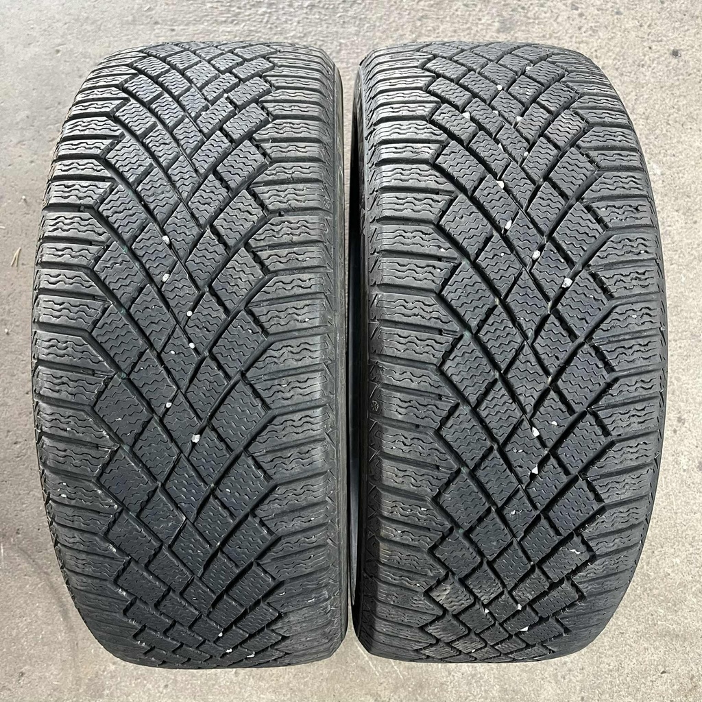 KÄYTETTY 225/45r18 Continental VikingContact 7 (2 kpl)