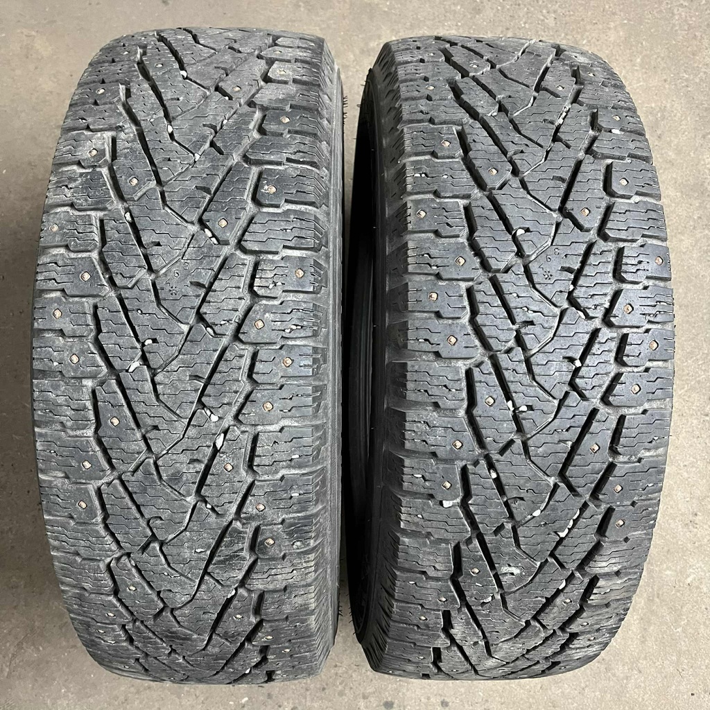 KÄYTETTY 235/65r16C Nokian Tyres Hakkapeliitta C3 (2 kpl)