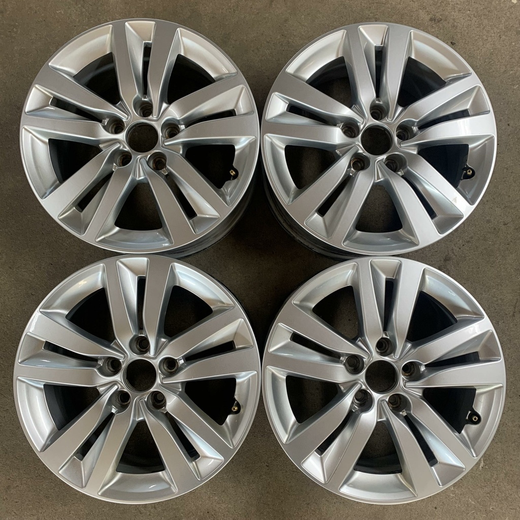 PEUGEOT 308 ORIGINAL 7.0×16″ 5/108 ET44 CB65.1 / KÄYTETYT VANTEET