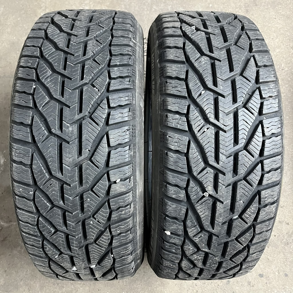 KÄYTETTY 225/45r18 Sebring Snow (2 kpl)