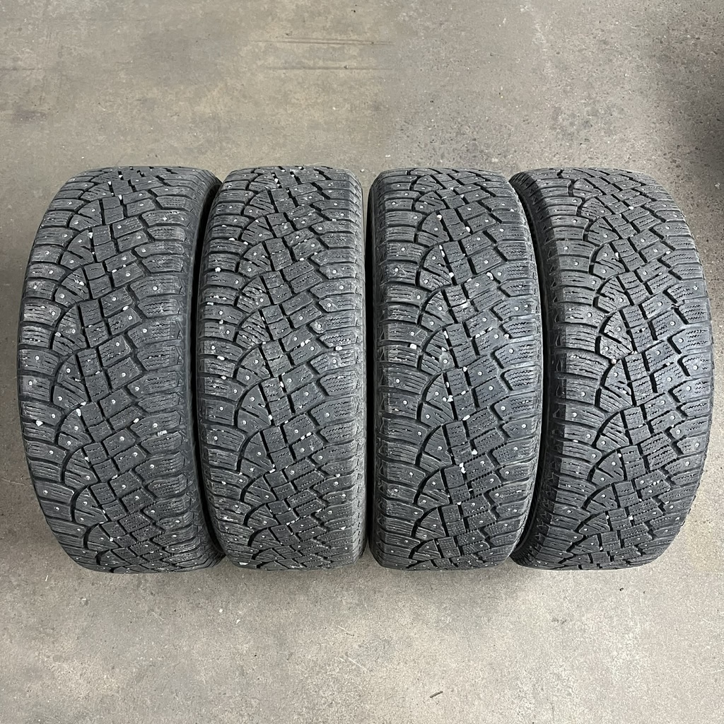 KÄYTETTY 215/55r17 Continental IceContact 2 (2 kpl)